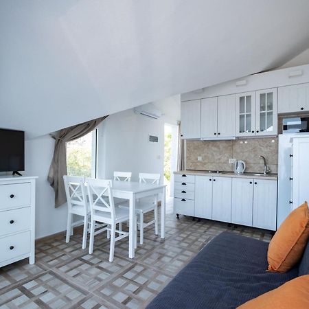 Boka 2 Apartment Krasići Bagian luar foto